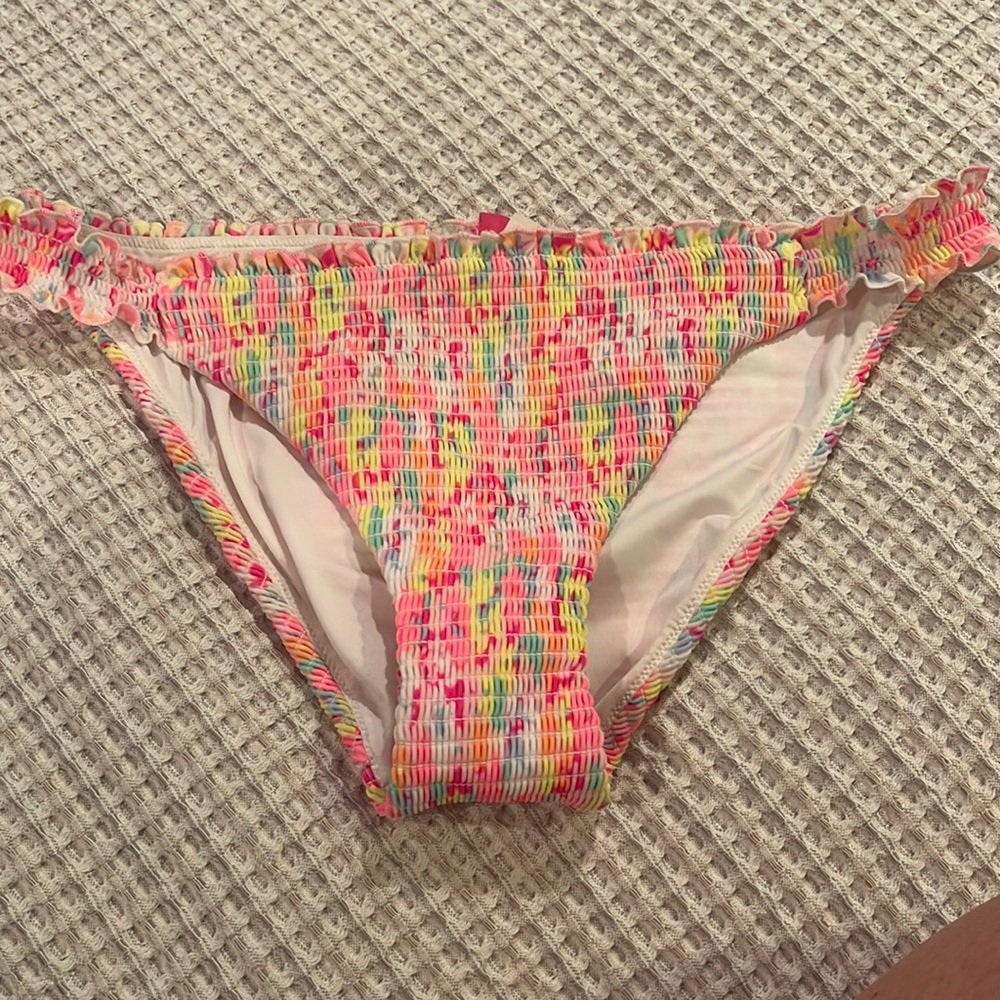 VS PINK scrunched bikini bottom